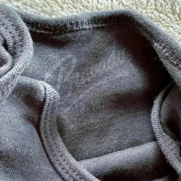 Tupac Praying Kids Baby Grow Onsie 12-18months - Picture 4 of 4